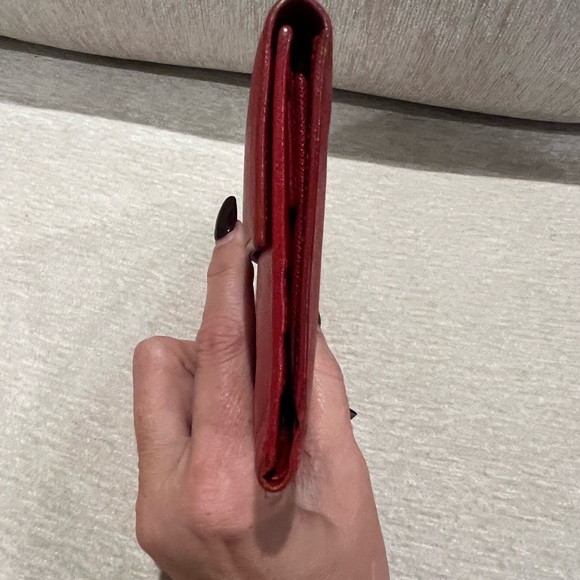 PRADA AUTHENTIC w COA Saffiano Wallet in great condition beautiful red ♥️ - Picture 8 of 16